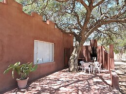 Savanna Guest Farm