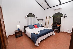 The Scarlet Villas