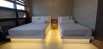 Mokpo White Windmill Guesthouse