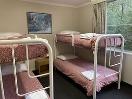 Parklane Motel