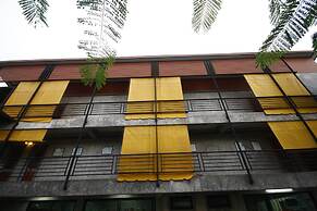 Suntisuk Place