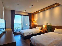 Western Grace Hotel