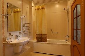 Hotel Atal