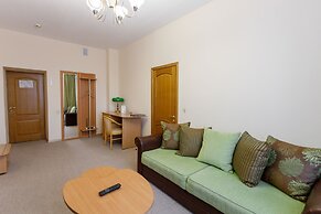 Hotel Atal