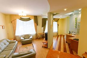 Hotel Atal