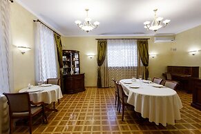 Hotel Atal