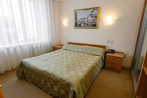 Hotel Atal