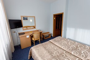 Hotel Atal