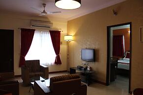 Maple Suites