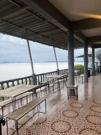 Seemok Resort