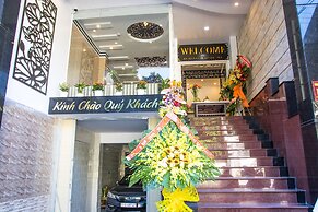 Maika Hotel