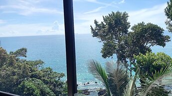 Cliff Lanta Suite