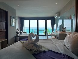 Cliff Lanta Suite