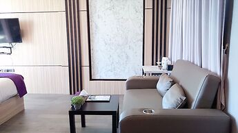 Cliff Lanta Suite