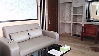 Cliff Lanta Suite