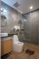 Cliff Lanta Suite
