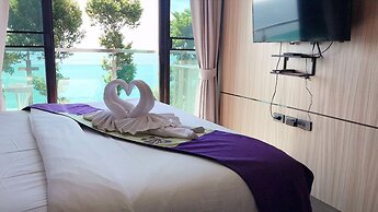 Cliff Lanta Suite