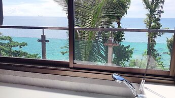 Cliff Lanta Suite