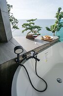 Cliff Lanta Suite