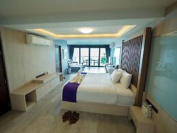 Cliff Lanta Suite