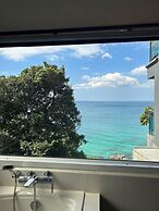 Cliff Lanta Suite