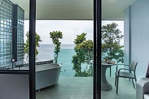 Cliff Lanta Suite