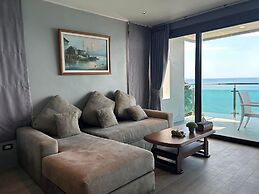 Cliff Lanta Suite