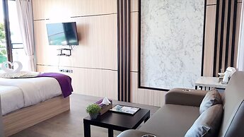 Cliff Lanta Suite