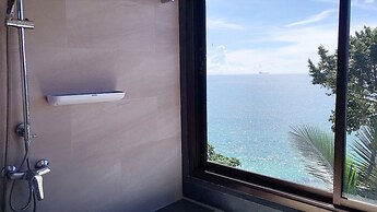 Cliff Lanta Suite