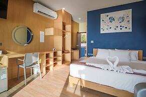 Cliff Lanta Suite
