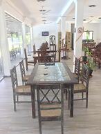 Saman Resort