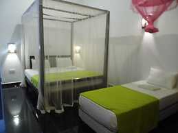 Saman Resort