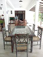 Saman Resort