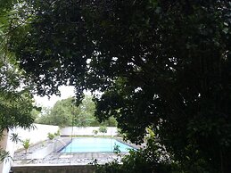 Saman Resort