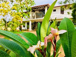 Saman Resort