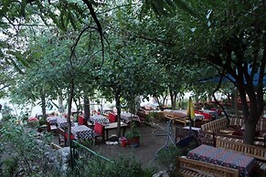 Cirali Merhaba Hotel