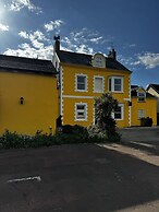 Watermead House