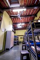 Hostel Santa Monaca