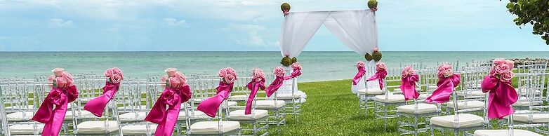 Lighthouse Pointe at Grand Lucayan