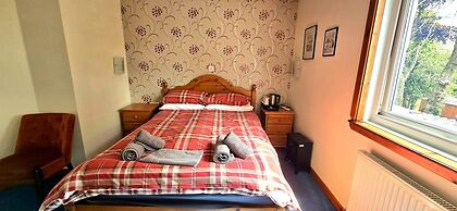 Strathcarron Hotel