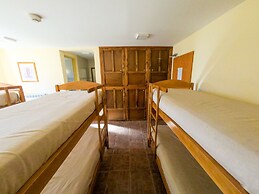 Pioneros del Valle Hostel