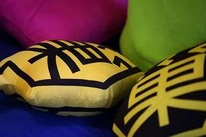 Hive Backpackers