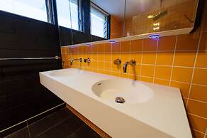 Retro House
