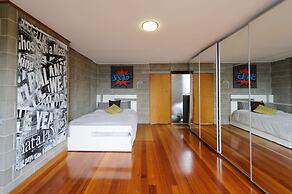 Retro House