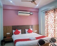 Hotel Thikana Palace