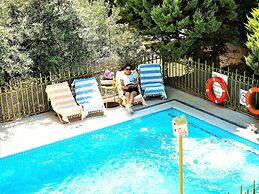 Foca 1887 Otel