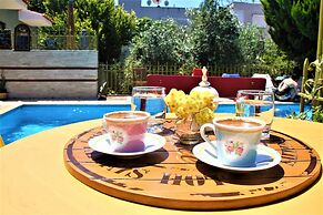 Foca 1887 Otel