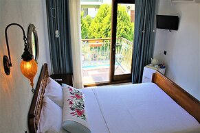 Foca 1887 Otel