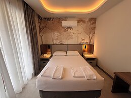 Ida Hotel