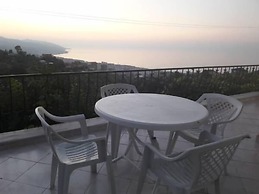 Orange Villa